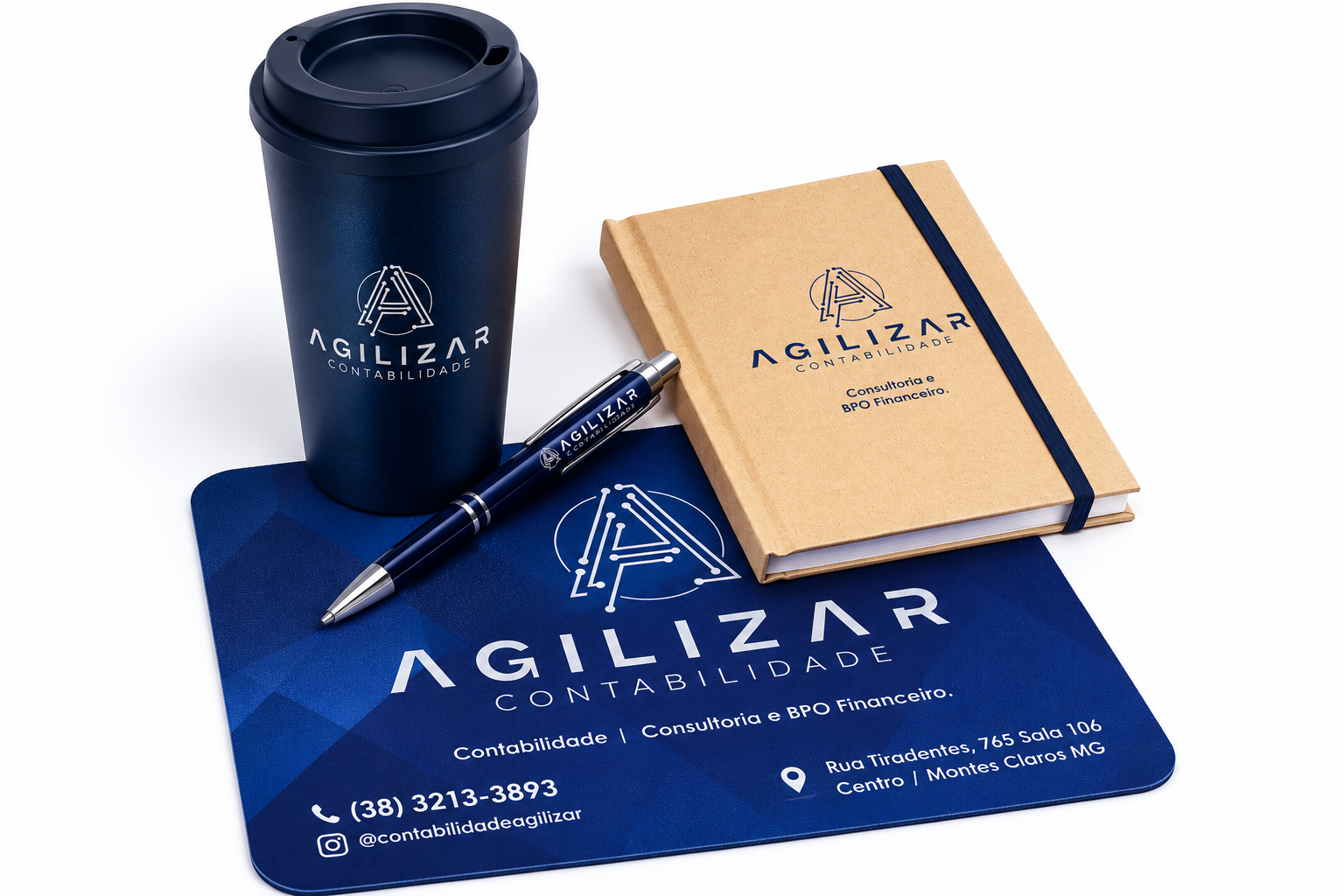 Kit corporativo com copo, caderneta, caneta e mouse pad personalizados